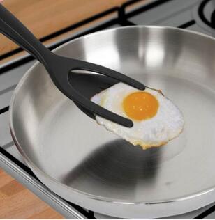 2 in 1 Non Stick Grip & Flip Fried Egg Tong Toast Bread Pancake Spatula Kitchen - Treasure Supply